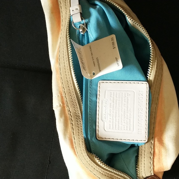 Coach - Picture 3 of 8